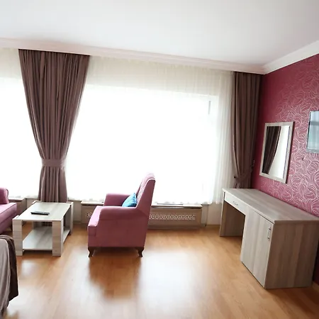Hotel Destino Park 3*